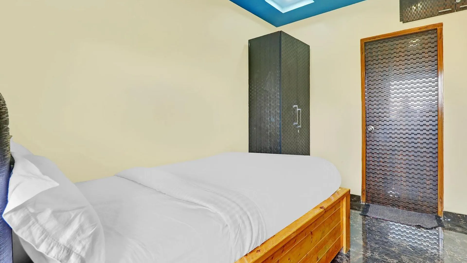 Hotell Oyo Prakash Landmark Varanasi